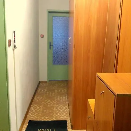 Homestay By The Market * Burgas